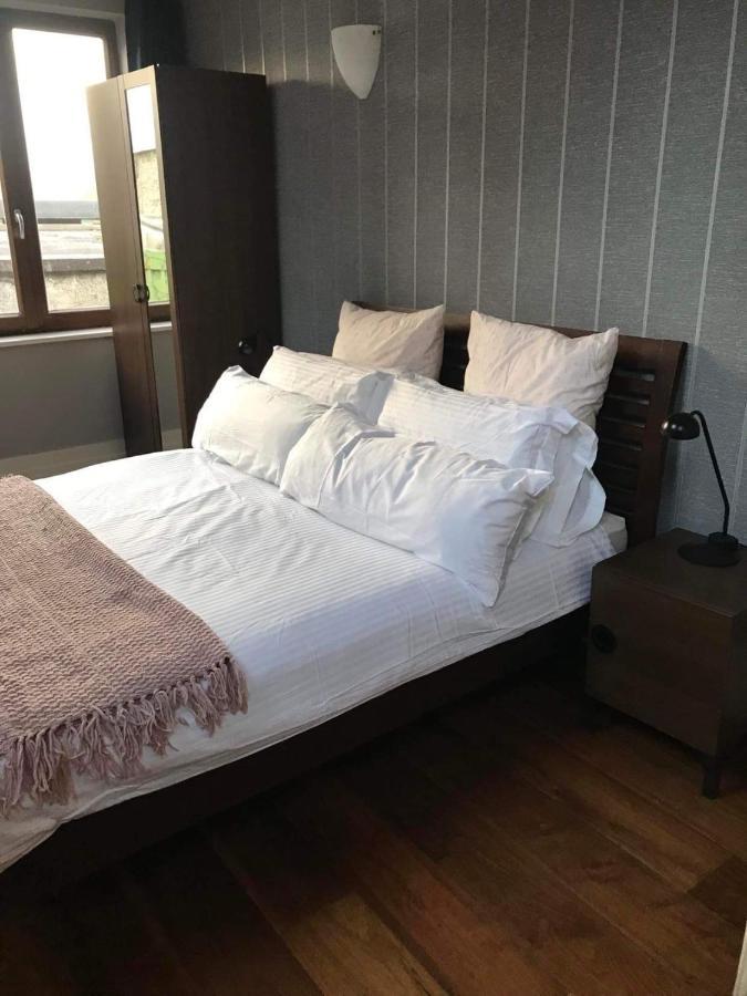 Centre Of Dingle Town - Luxury Holiday Apartment Exterior photo